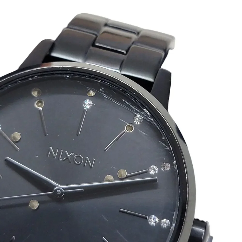 Nixon powered by